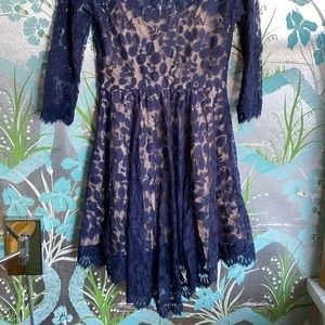 FREE PEOPLE BLUE DRESS WITH TAN SLIP